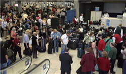 long lines at airport